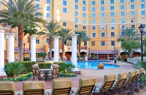 Las Vegas Resort | OFFICIAL LISTING | Wyndham 2BR Grand Desert w/WiFi, Shuttle, 1 Mi From Strip