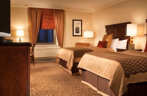 Downtown Pittsburgh Hotel | Omni William Penn Hotel