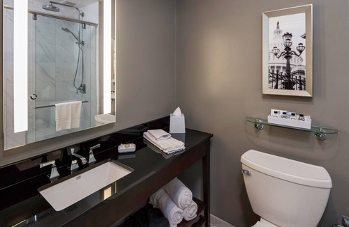 Capitol Hill Hotel | One Unit | Valet Parking | Near National Mall | Near The Capitol