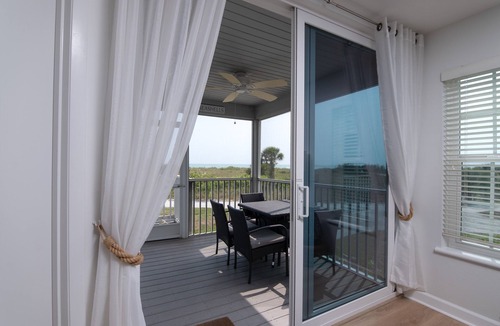 Palm Island Villa | Open for your summer vacation! Steps from the pool and beach B3613A