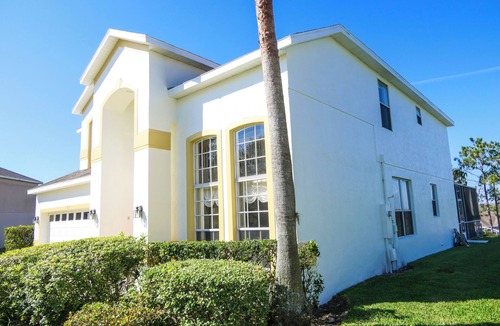 Highlands Reserve Villa | Orlando Executive Villa: 5 Bed Villa overlooking Highlands Reserve with Hot Tub