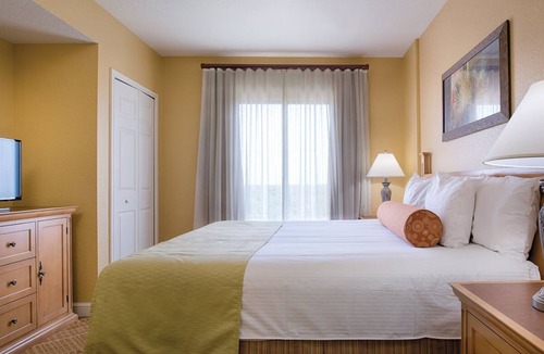 Lake Buena Vista Hotel | Orlando Resort Near Disney - 2BD Suite!