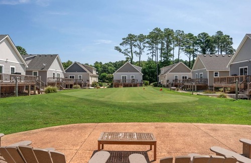 Harbinger House | Outer Banks Waterpark & Family Fun Cottage