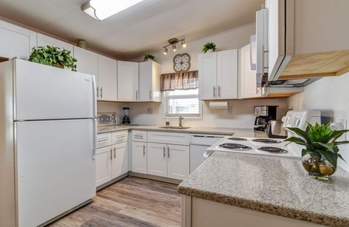 Palmetto House | Palmetto Point - 2 Bed, 2 Bath, 55+ Community. 60 & 90 day minimum stay