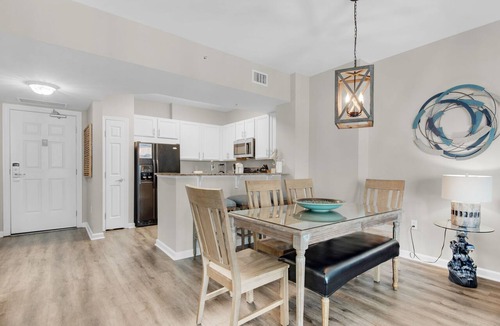 Destin Condo | 🌴Palms 2603- Beach Nearby+Lagoon Pool⛱️