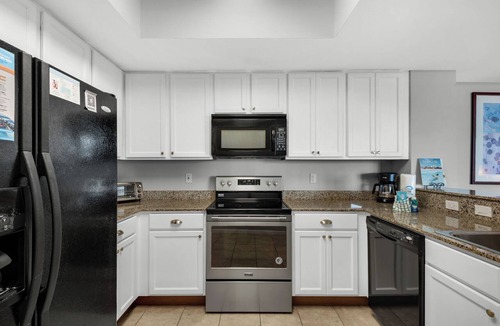 Destin Condo | Palms 2916 | Beach Nearby + Lagoon Pool🌴