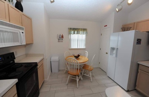 Four Corners Villa | Palmview Villa - your perfect retreat in Clermont by Paradise Resort Vacations!