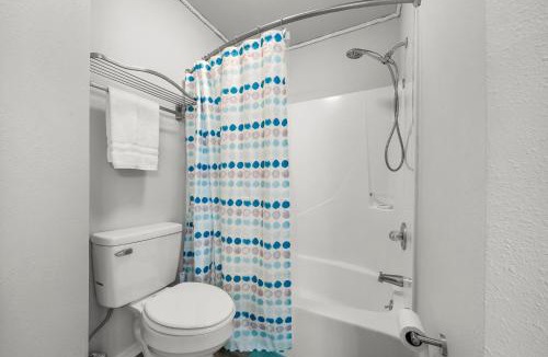 Holiday Beach Apartment | Panama City Beach! 18y allowed to book, Holiday Beach