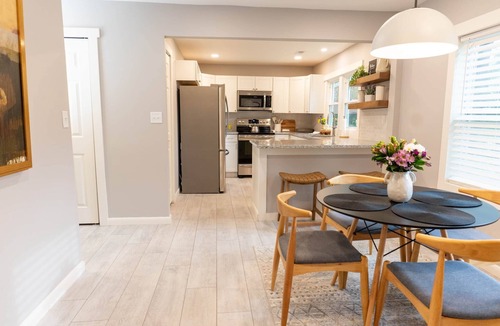 Fairview House | Parker House | 15 mins to Downtown Asheville