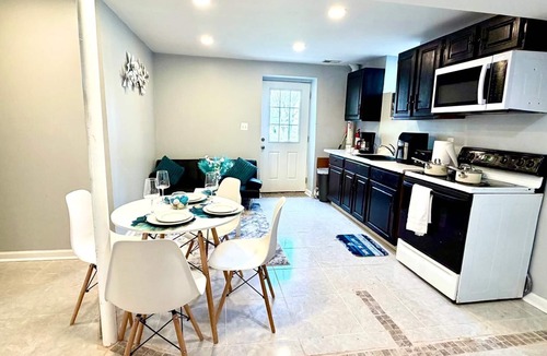 Fairland House | Peaceful 3-bedroom house with AC in Silver Spring