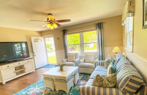 Teaticket House | Peaceful Cape Cod home with deck, grill, air hockey, pool table, & fast WiFi