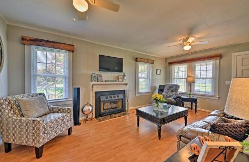 Elkin House | Peaceful Elkin Vacation Rental ~ 17 Mi to Mt Airy!