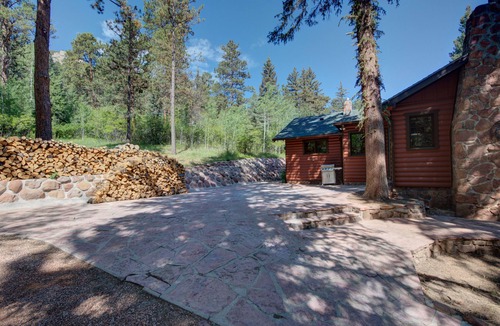 Cascade-Chipita Park House | Peaceful Mtn Cabin; Base Camp for Adventure; Fast WiFi