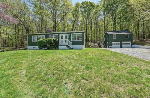 Bluemont House | Peaceful Mountain Retreat Near Appalachian Trail, Wineries, Breweries and More