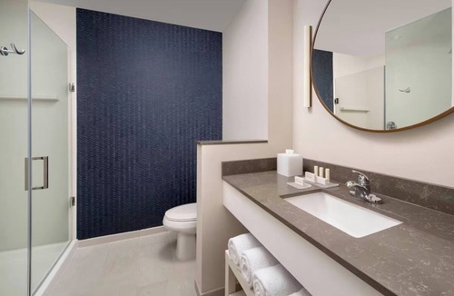 Doral Hotel | Peaceful Stay w/3 Executive Suite Near CityPlace Doral | Free Breakfast