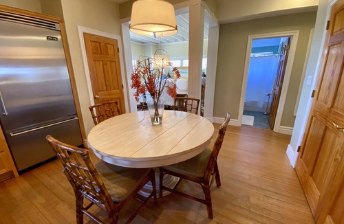 Toilla Segunda House | Pensacola Beach.2 min walk to the gulf on paved path.5 Bed/4 BathSleeps 16