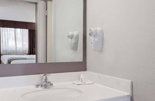 St. Augustine Hotel | Perfect Escape! Pool, Near St Augustine Lighthouse and Museum, Free Parking!