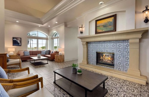 Carlsbad Hotel | Perfect For Family Getaway | Pool Access | Near Legoland California - 3 miles