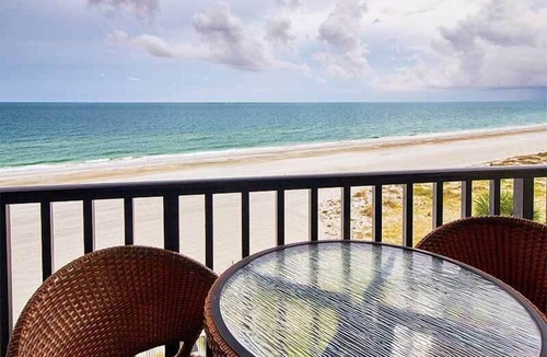 Redington Shores Condo | Perfect Location with Million Dollar Gulf Front Sunsets & Great restaurants~ Sleeps 6 TS502