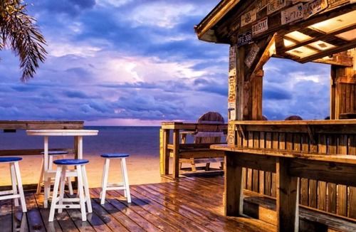 St. Pete Beach Resort | Perfectly Located by the Beach! Gorgeous Room w/ Outside Seating Area | 2 Pools