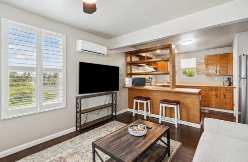 Ocean Cay Apartment | Pet-Friendly 1BR Condo Steps to Beach Outdoor Space + Partial View Upstairs