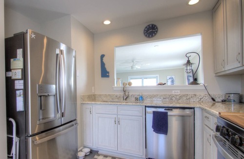 Ocean View Condo | Pet Friendly, 2nd Floor, 2 BD, 2 BA Condo w/Bayside Views, Steps to Pool, Tennis, Biking, and More!