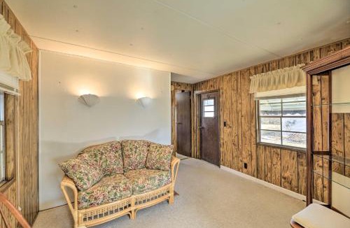 Oriental House | Pet-Friendly Cabin w/Dock: Fish & Explore!