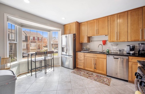 Fairfax House | Pet-Friendly Fairfax Home w/Yard Near Dulles
