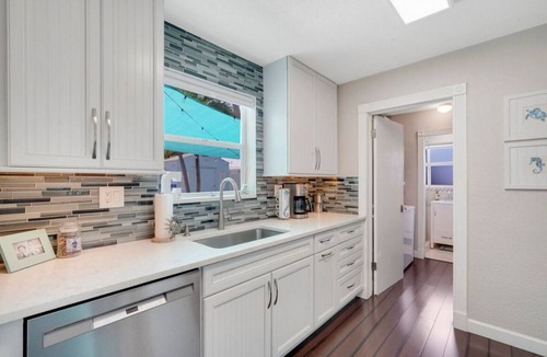 Lighthouse Point House | Pet friendly house with a heated pool and hot tub!