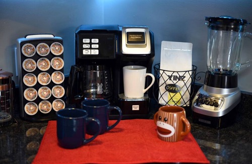 Pittsburgh House | Pet-Friendly Home w/Fire Pit, Mexican War Streets. Walk to PNC Park!