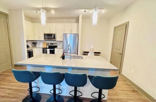 Florida Central Atlantic Coast Apartment | Pet-Friendly, King Bed, 15 Min to Parks, Amenities
