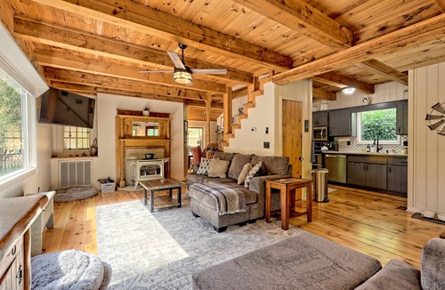 Murphy House | Pet Friendly Renovated Farmhouse with a Serene Rushing Creek and a fenced yard!