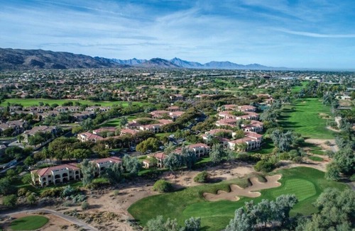 South Mountain Condo | Phoenix | Desert Golf Retreat | Pool, Dining & Sunsets