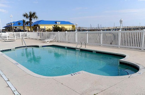 Cherry Grove Beach Apartment | Pier Watch Villas #305