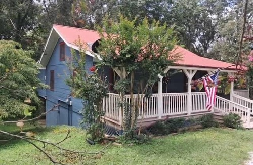 Crossville Cabin | Pigeon Ridge cabin/Cumberland State Park 2B/2B