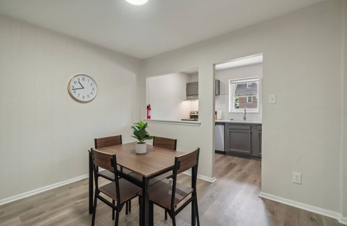 Newark Apartment | Pine Brook 618 I Cozy & Roomy I Gym