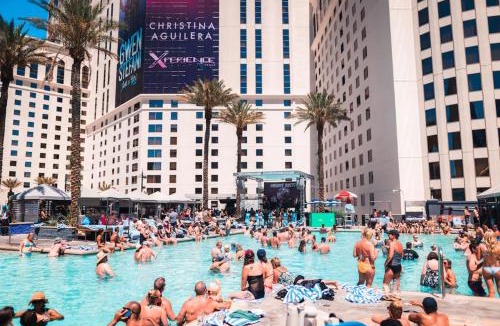 Las Vegas Hotel | Planet Hollywood Resort & Casino by Suiteness