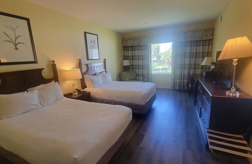 Crystal River Hotel | Plantation Resort on Crystal River
