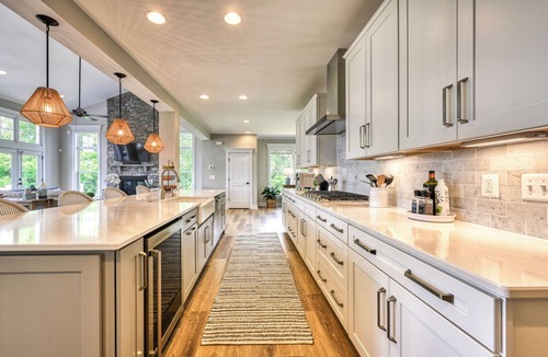 Livingston House | Pointe of View: LUXURY LAKEFRONT, Private Dock, Hot Tub, Fire Pit, Beach, Views!