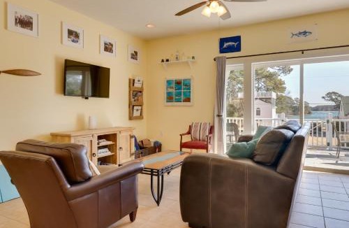 Foster House | Pool, Dock + Rooftop Views! Bohannon Getaway