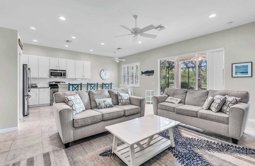 Bonita Springs House | Pool Home in Spanish Wells with Public Golf