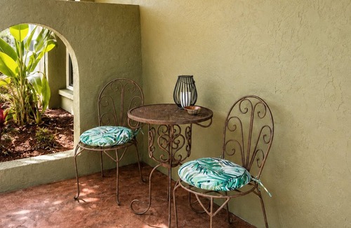 Sarasota Springs House | Pool Home oasis just minutes to Siesta Key Beaches