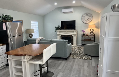 Inverness Cottage | Pool hot tub fenced pet friendly