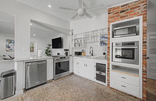 Fort Walton Beach House | Pool + Hot Tub Retreat · Sleeps 18 · Near Destin