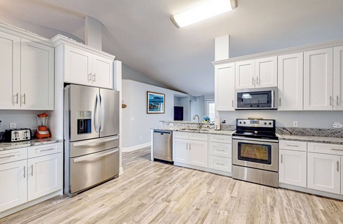 Summerfield House | Poolside Oasis! Family-Friendly Summerfield Escape