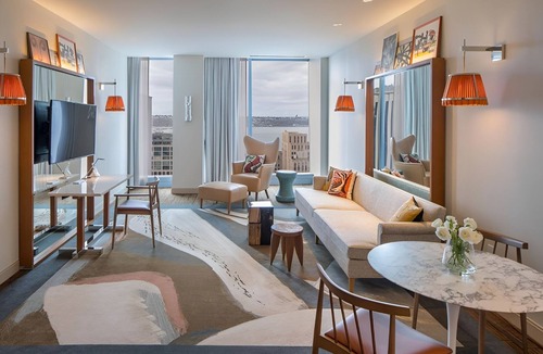 Downtown Seattle Hotel | Premier King Suite w/Spa Access & City Views