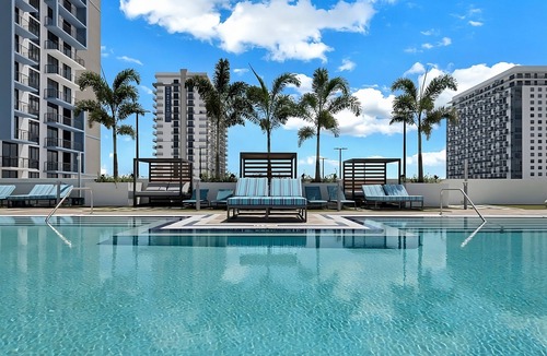Doral Hotel | Premium 3BR City View Residence with Elegant Interiors Skyline Panorama
