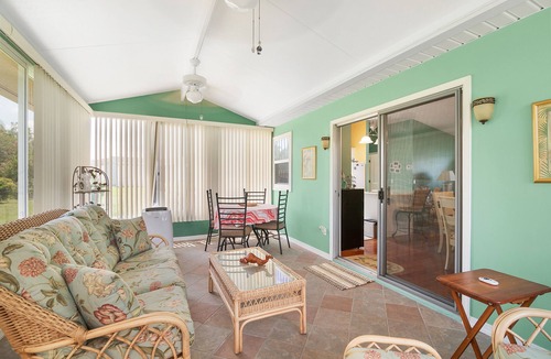Lady Lake House | Prime Location - between Sumter Landing and Spanish Springs - Golf Cart