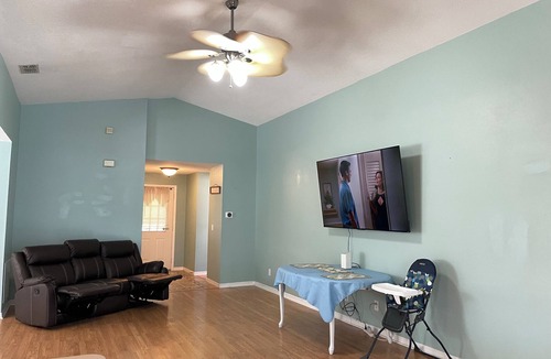 Haines Creek House | Private 3 bedroom home with heated pool in Leesburg