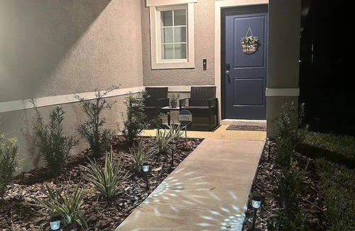 Land O' Lakes House | Private 3 rooms in a house with a private hot tub